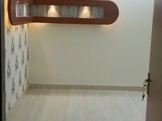Rental | 3 BHK + 1500 Sq.Ft. Apartment in Karolan Ka Barh