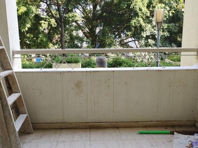 Rental | 3 BHK + 1500 Sq.Ft. Apartment in Kumar Peninsula