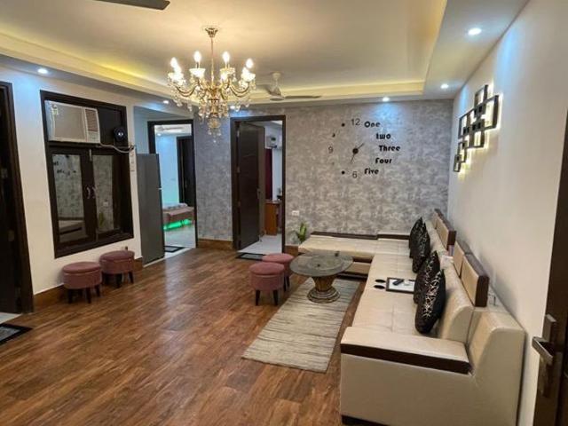 Rental | 3 BHK 1500 Sq.Ft. Apartment in IGNOU Road