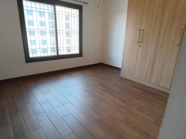 Rental | 3 BHK + 1500 Sq.Ft. Apartment in Sobha Palm Courts