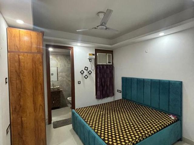 Rental | 3 BHK 1500 Sq.Ft. Apartment in Saket