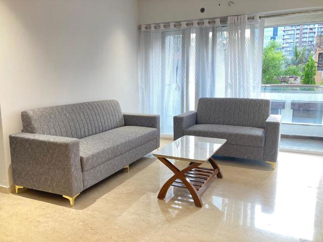 Rental | 3 BHK 1500 Sq.Ft. Apartment in Shroff Aureta
