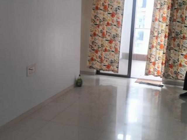 Rental | 3 BHK 1500 Sq.Ft. Apartment in Sunshree Society