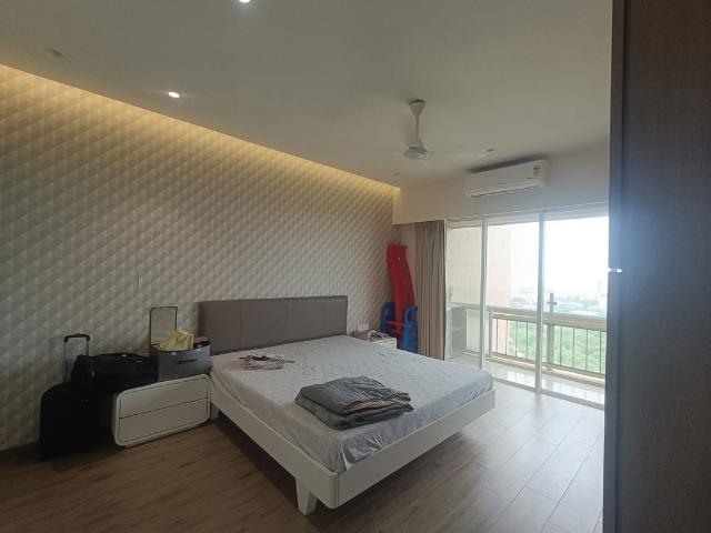 Rental | 3 BHK 1500 Sq.Ft. Apartment in Surbhi CHS Andheri West