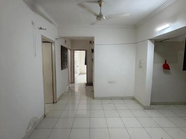 Rental | 3 BHK 1500 Sq.Ft. Apartment in Ravi Park