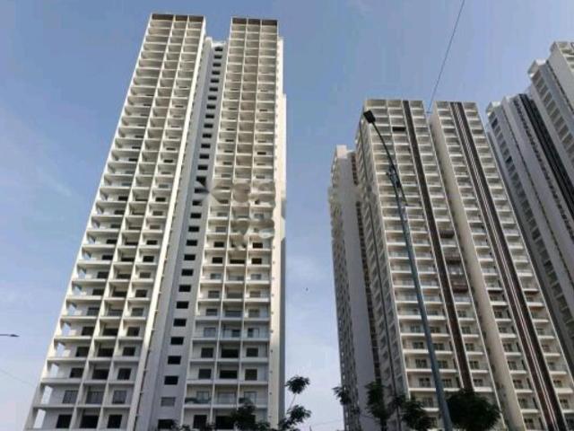 Rental | 3 BHK 1500 Sq.Ft. Apartment in Raghuram The Vue Residences