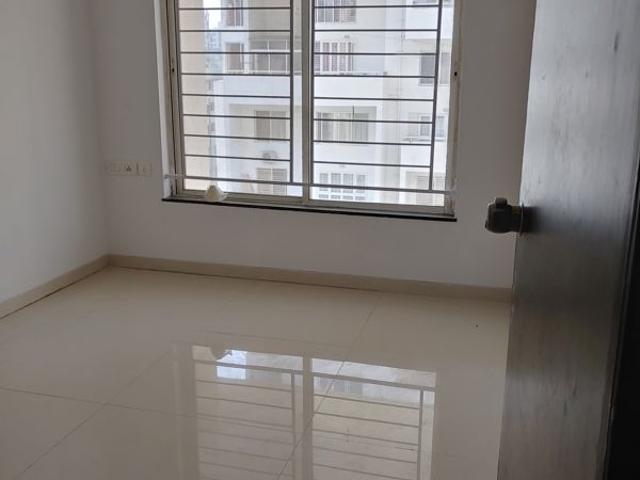 Rental | 3 BHK + 1500 Sq.Ft. Apartment in Rucha Vantage