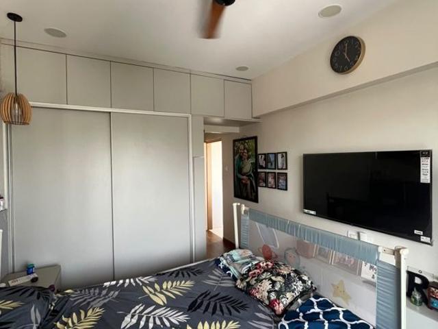 Rental | 3 BHK + 1500 Sq.Ft. Apartment in Tilak Bhavana CHS