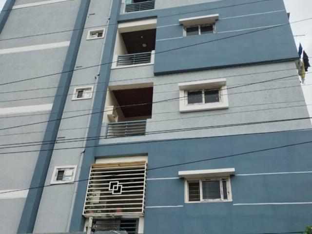 Rental | 3 BHK 1500 Sq.Ft. Apartment in Vivekananda Nagar
