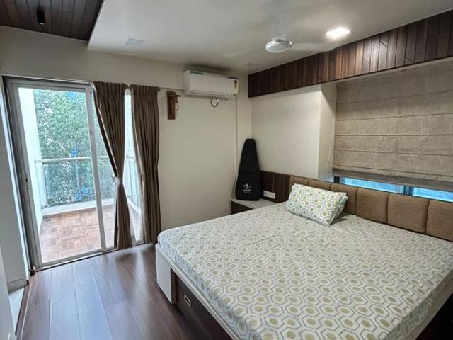 Rental | 3 BHK 1500 Sq.Ft. Apartment in Zircon Ventures CHS Ltd