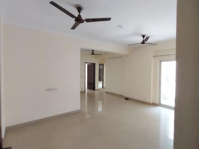 Rental | 3 BHK 1505 Sq.Ft. Apartment in Saviour Park