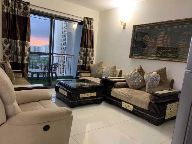 Rental | 3 BHK 1520 Sq.Ft. Apartment in SNN Raj Etternia