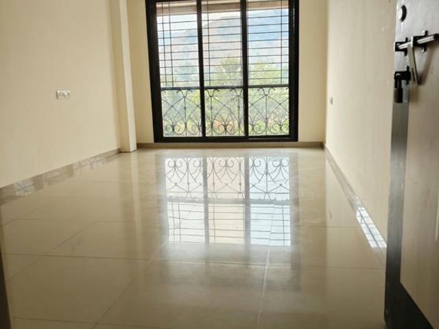 Rental | 3 BHK + 1525 Sq.Ft. Apartment in Nisarg Hyde Park