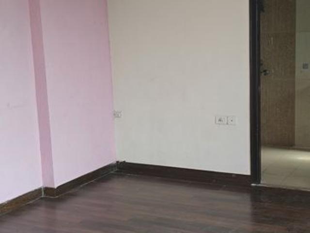 Rental | 3 BHK + 1640 Sq.Ft. Apartment in Antriksh Golf View
