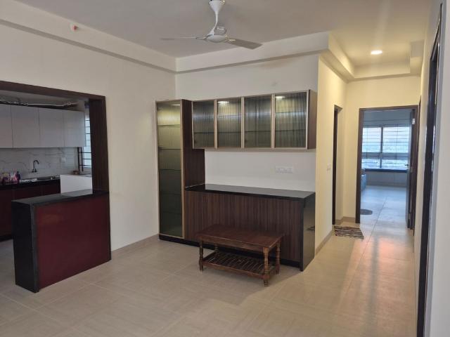 Rental | 3 BHK 1640 Sq.Ft. Apartment in Karle Vario Homes