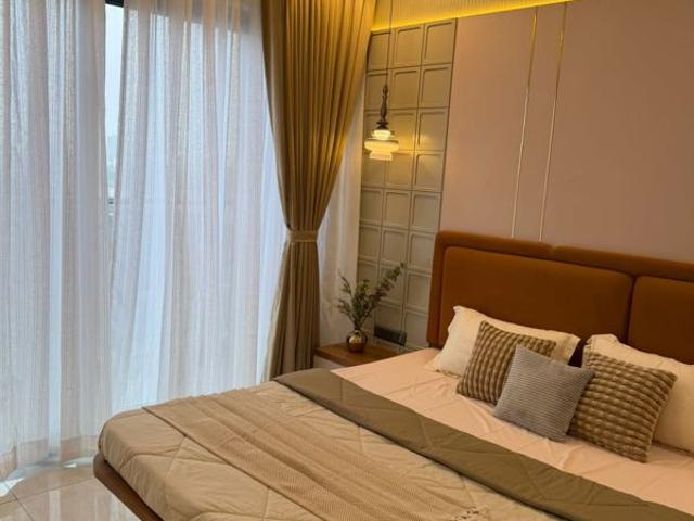 Rental | 3 BHK 1650 Sq.Ft. Apartment in Clover Park View