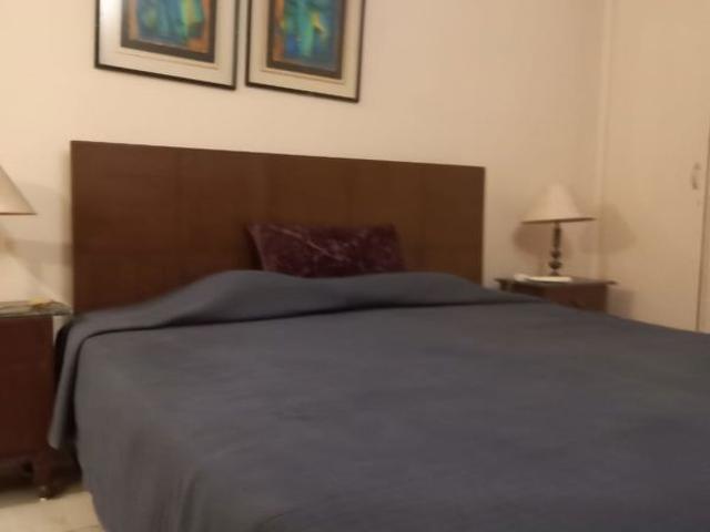 Rental | 3 BHK 1650 Sq.Ft. Apartment in DLF Phase IV