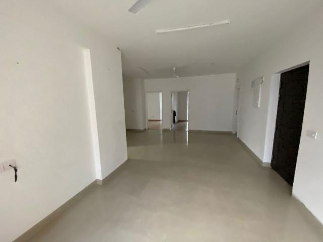 Rental | 3 BHK 1650 Sq.Ft. Apartment in Emaar Gurgaon Greens