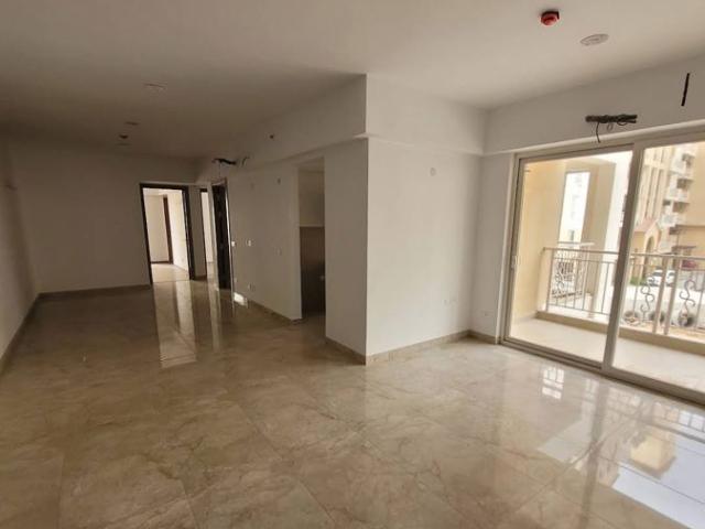 Rental | 3 BHK + 1650 Sq.Ft. Apartment in Emaar Palm Select