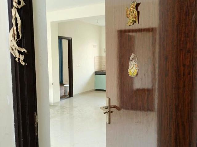 Rental | 3 BHK 1650 Sq.Ft. Apartment in Emerald Anmol