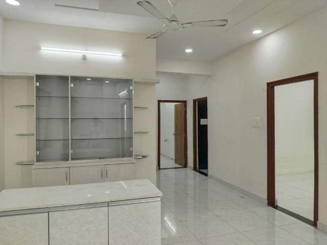 Rental | 3 BHK 1650 Sq.Ft. Apartment in Kavuri Hills