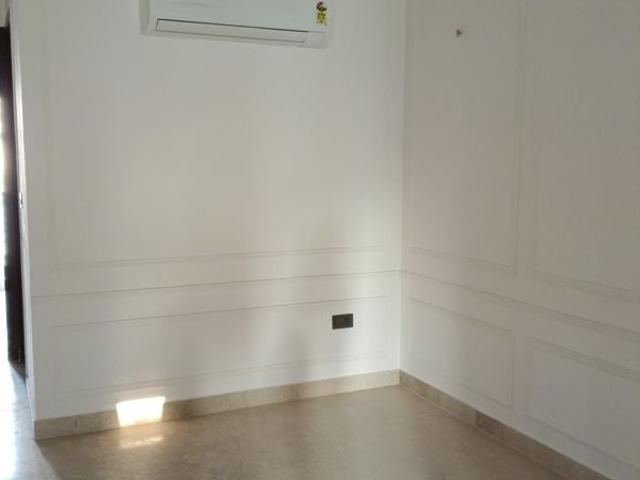 Rental | 3 BHK + 1650 Sq.Ft. Apartment in NKV Golden Avenue