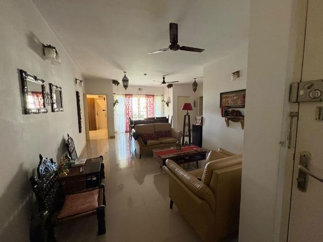 Rental | 3 BHK + 1650 Sq.Ft. Apartment in Unitech Heritage Estate