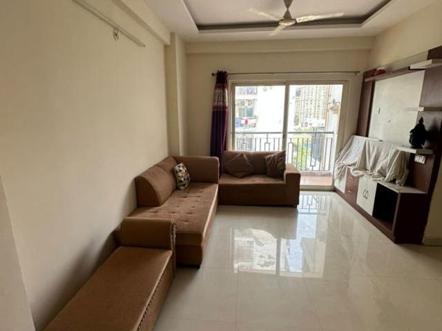 Rental | 3 BHK 1660 Sq.Ft. Apartment in Maxblis White House