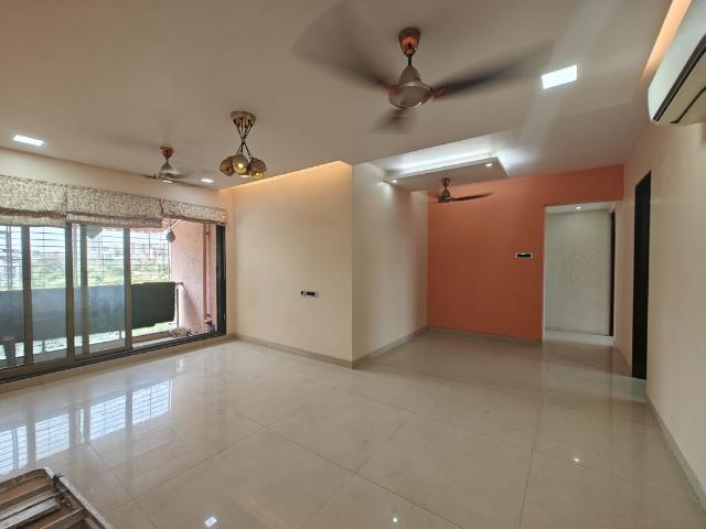 Rental | 3 BHK 1665 Sq.Ft. Apartment in Rattan Icon