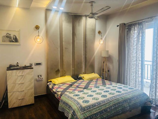 Rental | 3 BHK 1675 Sq.Ft. Apartment in Ace Golfshire