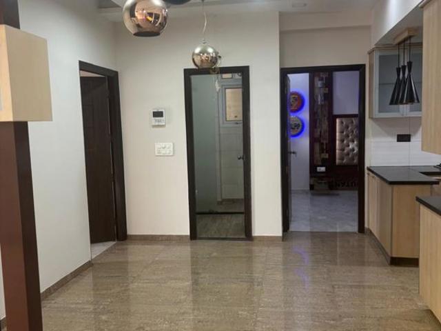Rental | 3 BHK 1675 Sq.Ft. Apartment in Gulshan GC Grand
