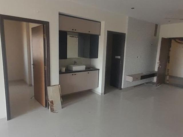 Rental | 3 BHK + 1678 Sq.Ft. Apartment in KSR Signature 4