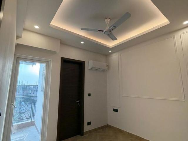 Rental | 3 BHK + 1680 Sq.Ft. Apartment in Raj One Good Earth