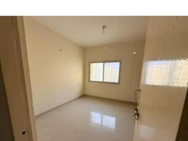 Rental | 3 BHK 1680 Sq.Ft. Apartment in Rishita Manhattan