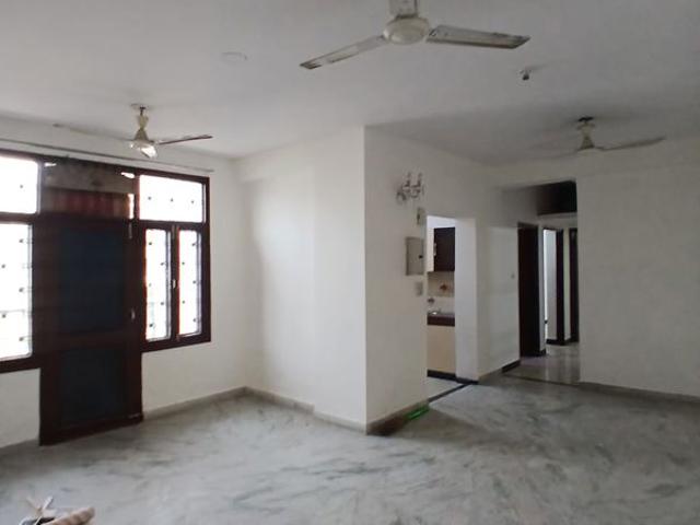Rental | 3 BHK 1690 Sq.Ft. Apartment in Dwarka