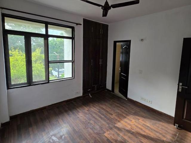 Rental | 3 BHK 1690 Sq.Ft. Apartment in Urbtech Hilston