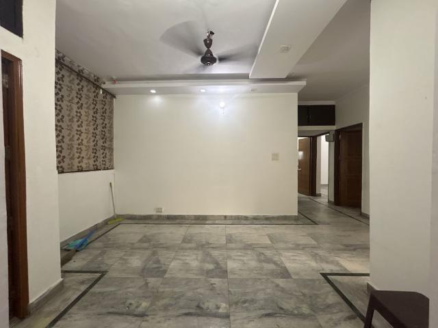 Rental | 3 BHK 1698 Sq.Ft. Apartment in Sector 12 Dwarka