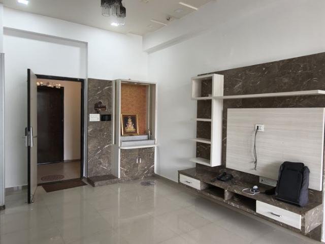 Rental | 3 BHK 1600 Sq.Ft. Apartment in Amanora Future Towers