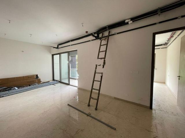 Rental | 3 BHK 1600 Sq.Ft. Apartment in Adani Ten BKC