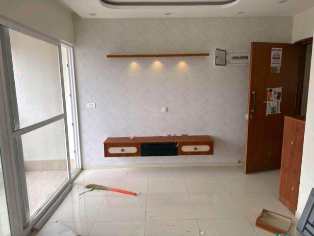 Rental | 3 BHK 1600 Sq.Ft. Apartment in Godrej Park Retreat