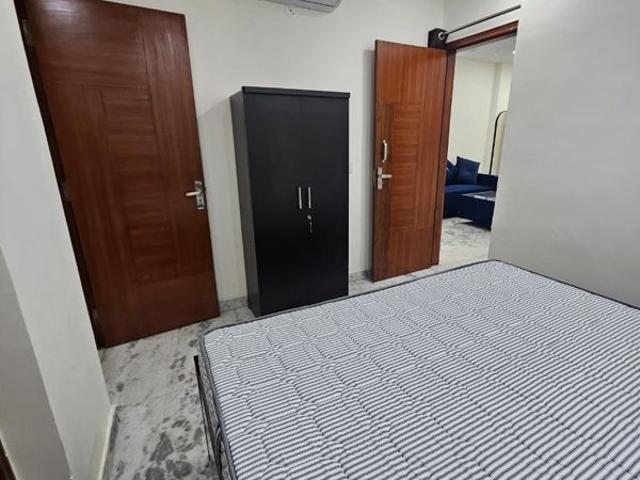 Rental | 3 BHK 1600 Sq.Ft. Apartment in Doordarshan Apartment