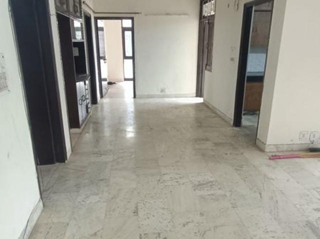 Rental | 3 BHK 1600 Sq.Ft. Apartment in Dwarka
