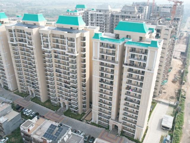 Rental | 3 BHK 1600 Sq.Ft. Apartment in Kharar Road
