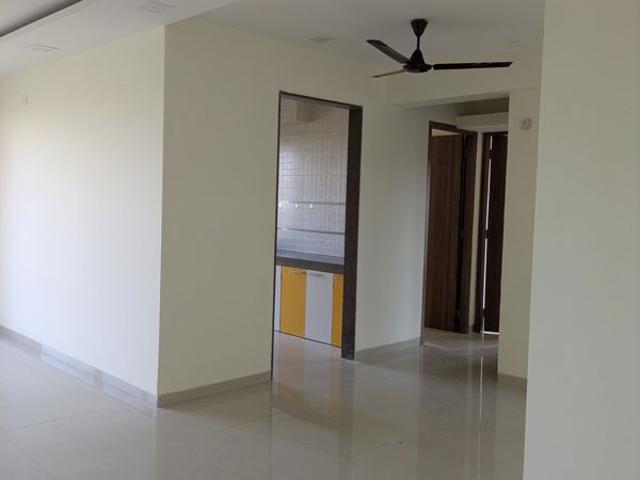 Rental | 3 BHK 1600 Sq.Ft. Apartment in Juhi Greens