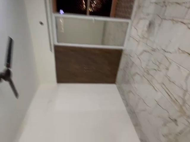Rental | 3 BHK 1600 Sq.Ft. Apartment in Landcraft Golf Links