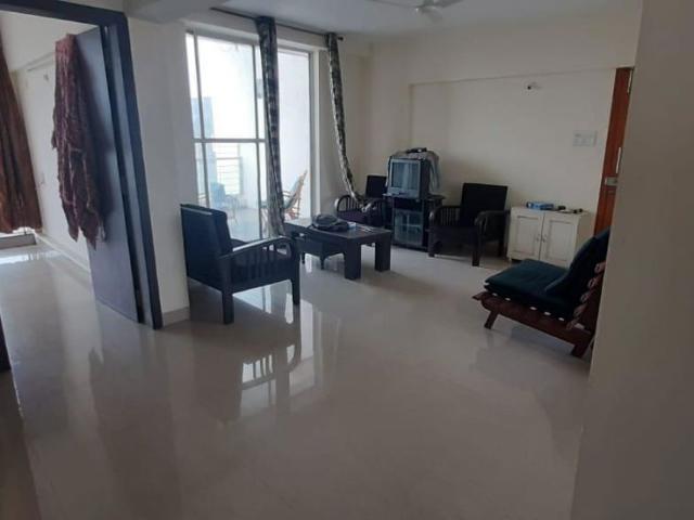 Rental | 3 BHK 1600 Sq.Ft. Apartment in Nandan Vatsalya Vihar