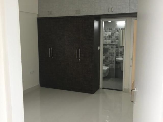 Rental | 3 BHK 1600 Sq.Ft. Apartment in Saideep Hulas