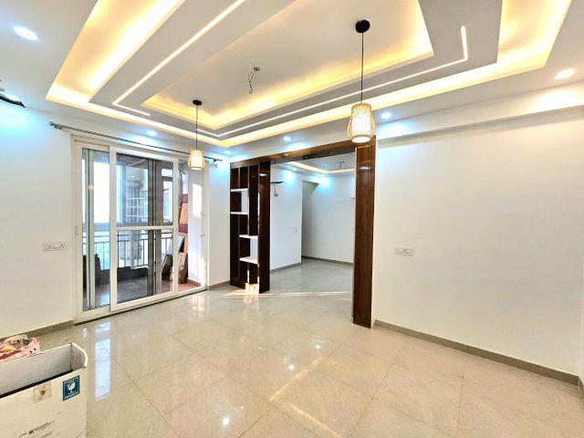 Rental | 3 BHK 1600 Sq.Ft. Apartment in Sector 10 Dwarka