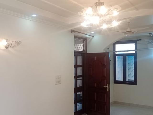 Rental | 3 BHK 1600 Sq.Ft. Apartment in Sector 4 Dwarka