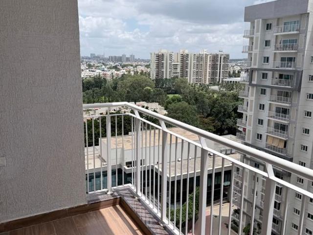 Rental | 3 BHK 1600 Sq.Ft. Apartment in Prestige Kew Gardens